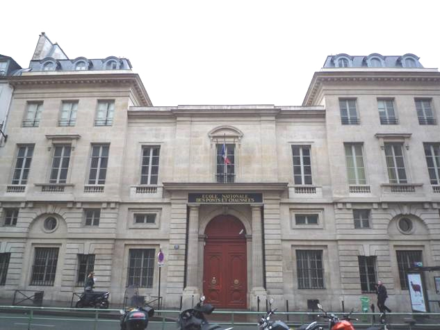 Sciences Po makes acquisition of new buildings in Paris. April 1, 2009
